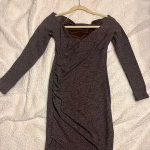 3/4 sleeve Bodycon dress, ruched V-neck